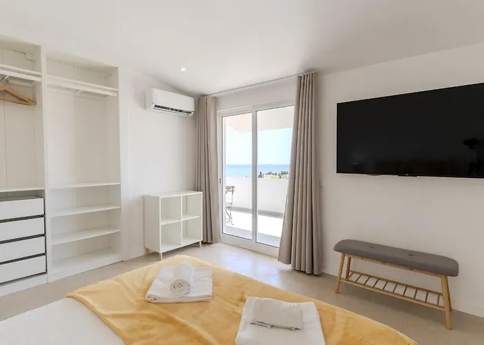 #171 Sea View Patio House Sunset Views * Albufeira