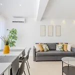 #171 Sea View Patio House Sunset Views Vakantiehuis